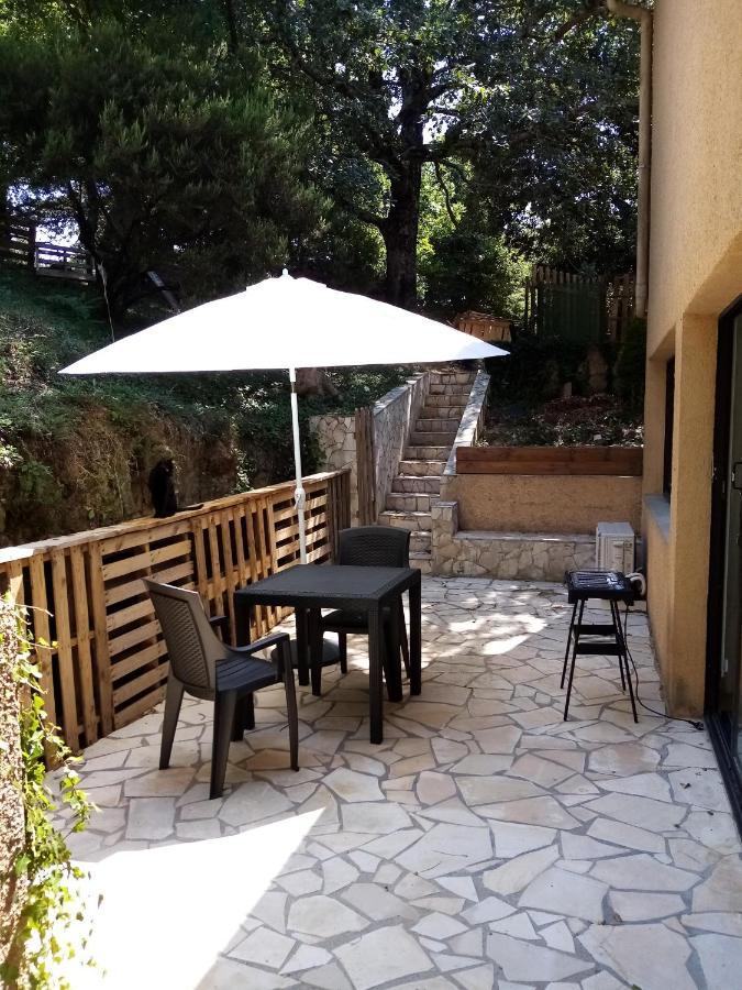 Chez Sylvie et Amador Apartman Las Illas Kültér fotó